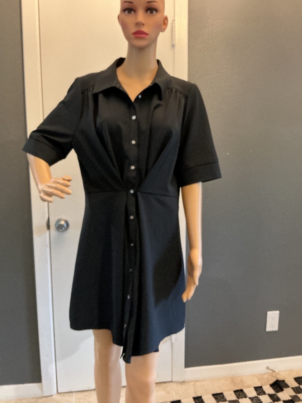 cinq a sept Black Button-Front Shirt Dress